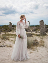 White beaded lace maternity dress sz small