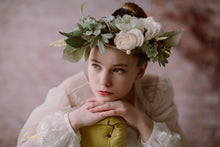 White beaded lace maternity dress sz small