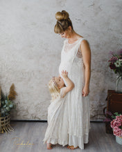 Vintage lace Mommy and Me dresses.